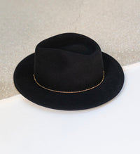 Noé Hat