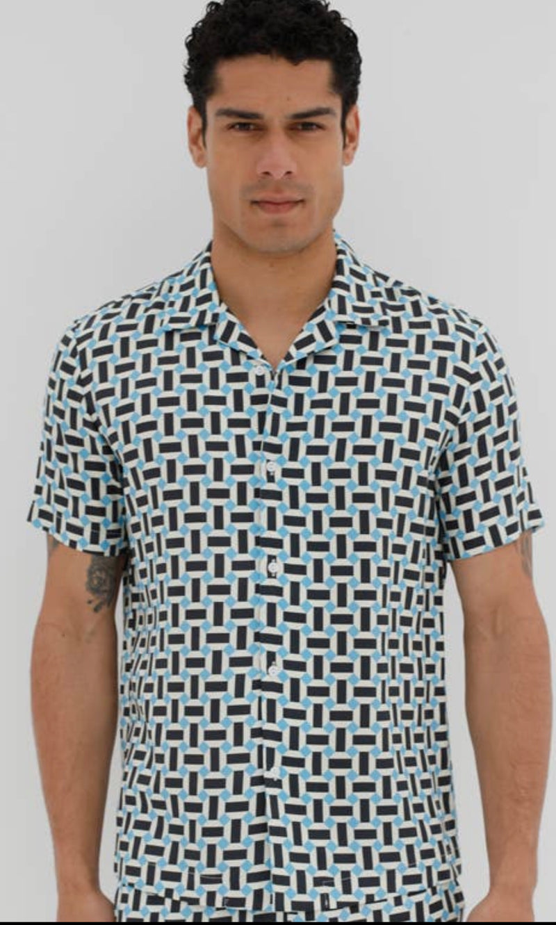 Short Sleeve Button Down - The Dorus Shirt