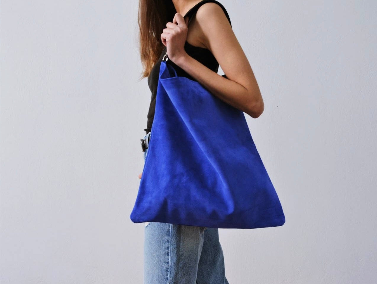 Akashi - Blue Bag