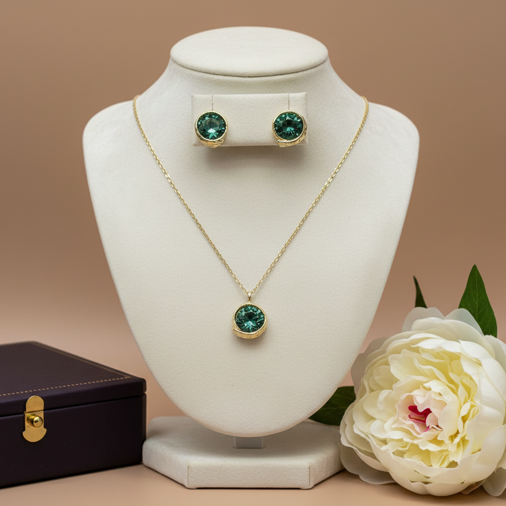 Brass Stud Set Indicolite Crystal