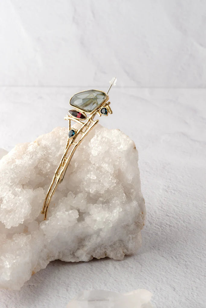 Showstopper Gray Resin Bronze Pin