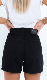 Mia Shorts Black