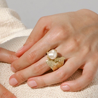 Ivory Gold With Pearl Ring