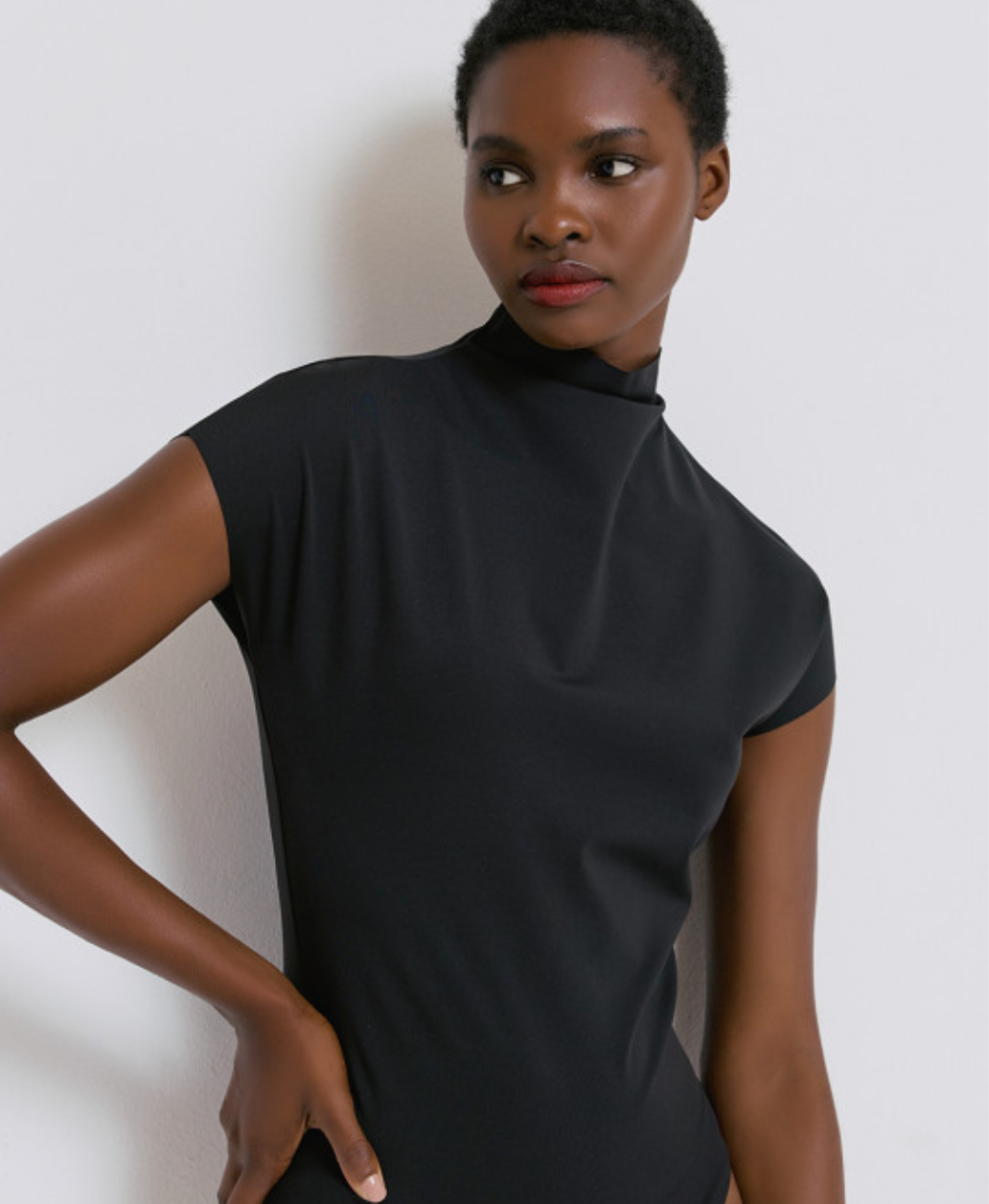 Τurtleneck bodysuit with short sleeves