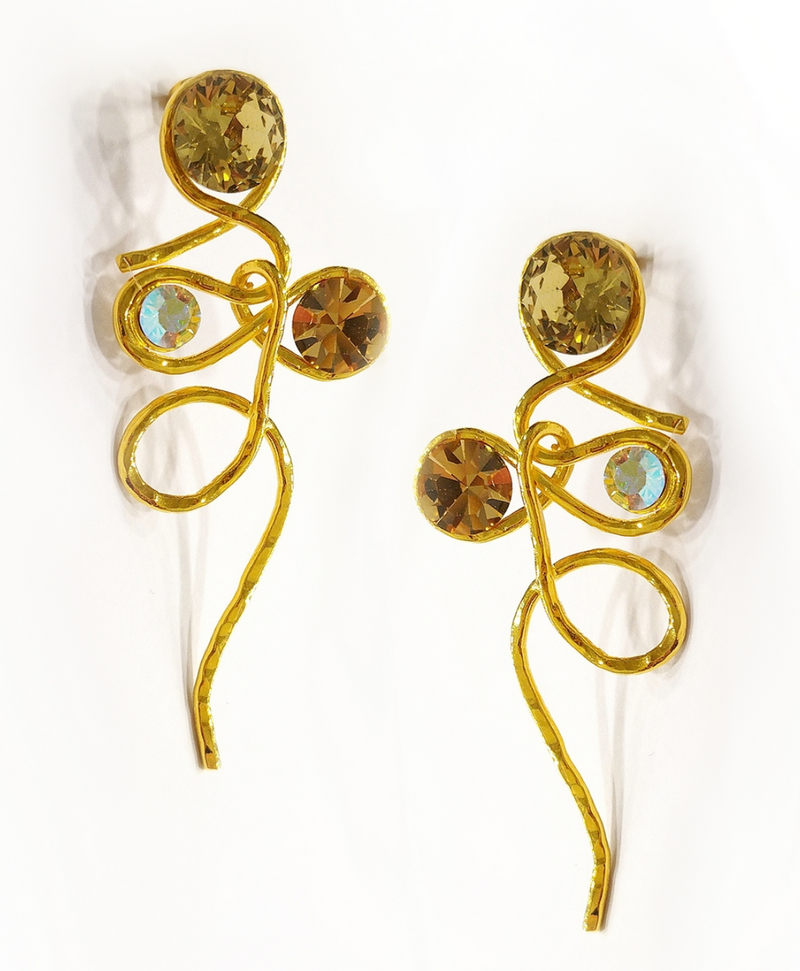 Venus Gold Earrings With Crystals