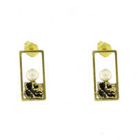 Scene Earrings