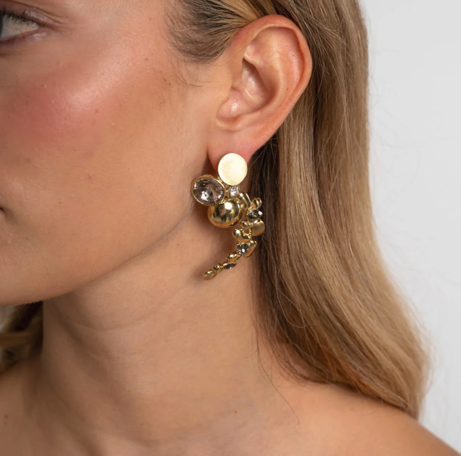 Groove Brass Velvet Crystal Earrings