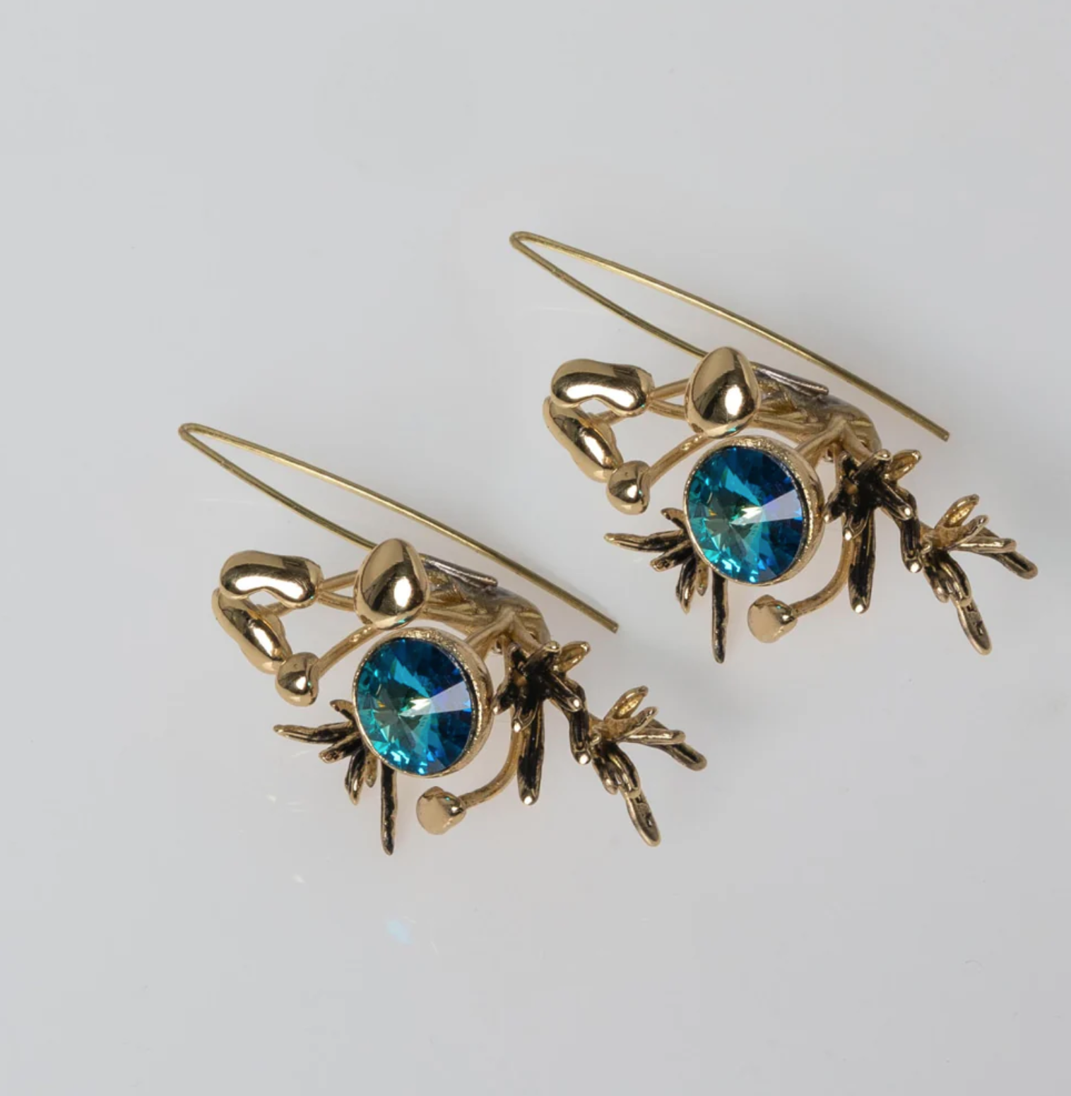 Stem Brass Black Oxidation Honey Crystal