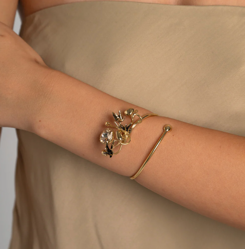 Stem Brass Black Oxidation Honey Crystal