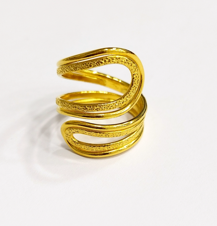 Chloe Full Size Ring Gold